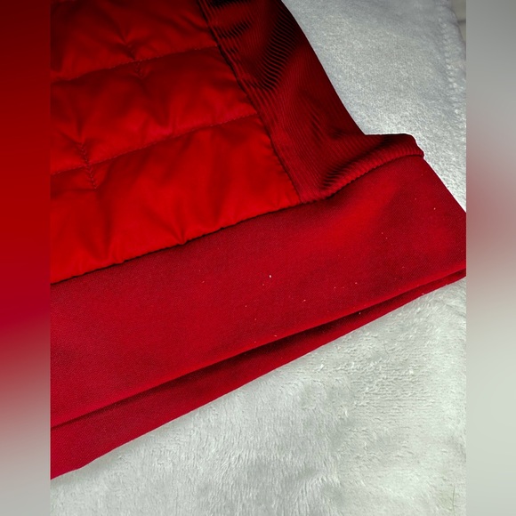 NIKE Therma-FIT Women’s Vest, Women’s Size M, Deep Red, Synthetic Running Coat - Picture 9 of 9